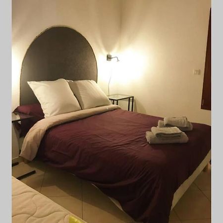 Maison Entiere Au Pied Du Plateau Du Retord 2 Chambres Sdb - Vouvray Ochiaz 외부 사진