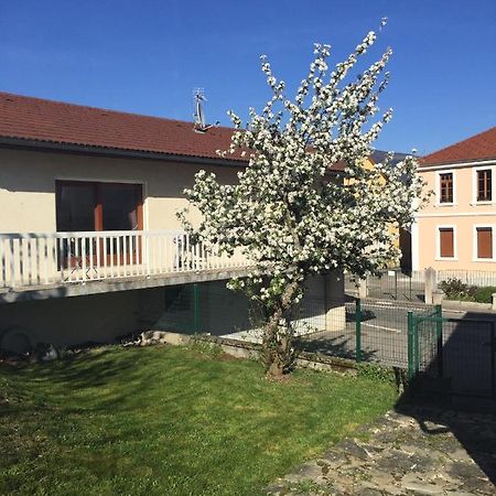 Maison Entiere Au Pied Du Plateau Du Retord 2 Chambres Sdb - Vouvray Ochiaz 외부 사진