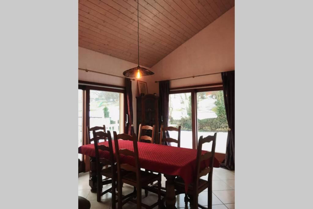 Maison Entiere Au Pied Du Plateau Du Retord 2 Chambres Sdb - Vouvray Ochiaz 외부 사진