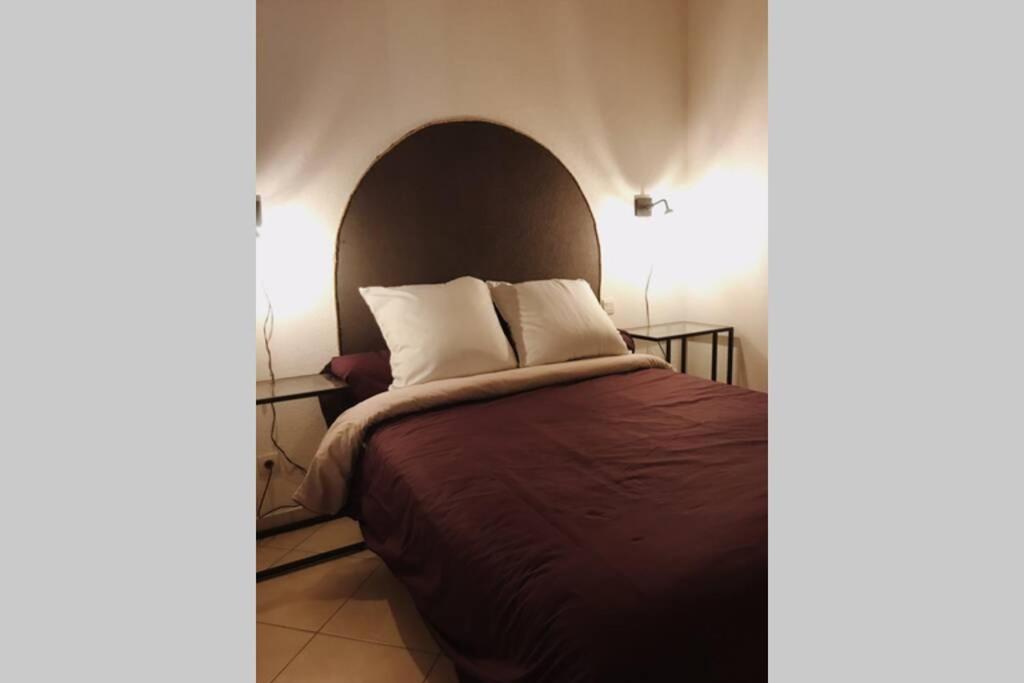 Maison Entiere Au Pied Du Plateau Du Retord 2 Chambres Sdb - Vouvray Ochiaz 외부 사진